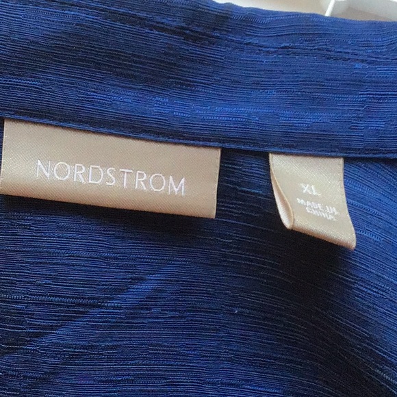 Beautiful Silk and Linen Three Piece Outfit - Picture 3 of 4